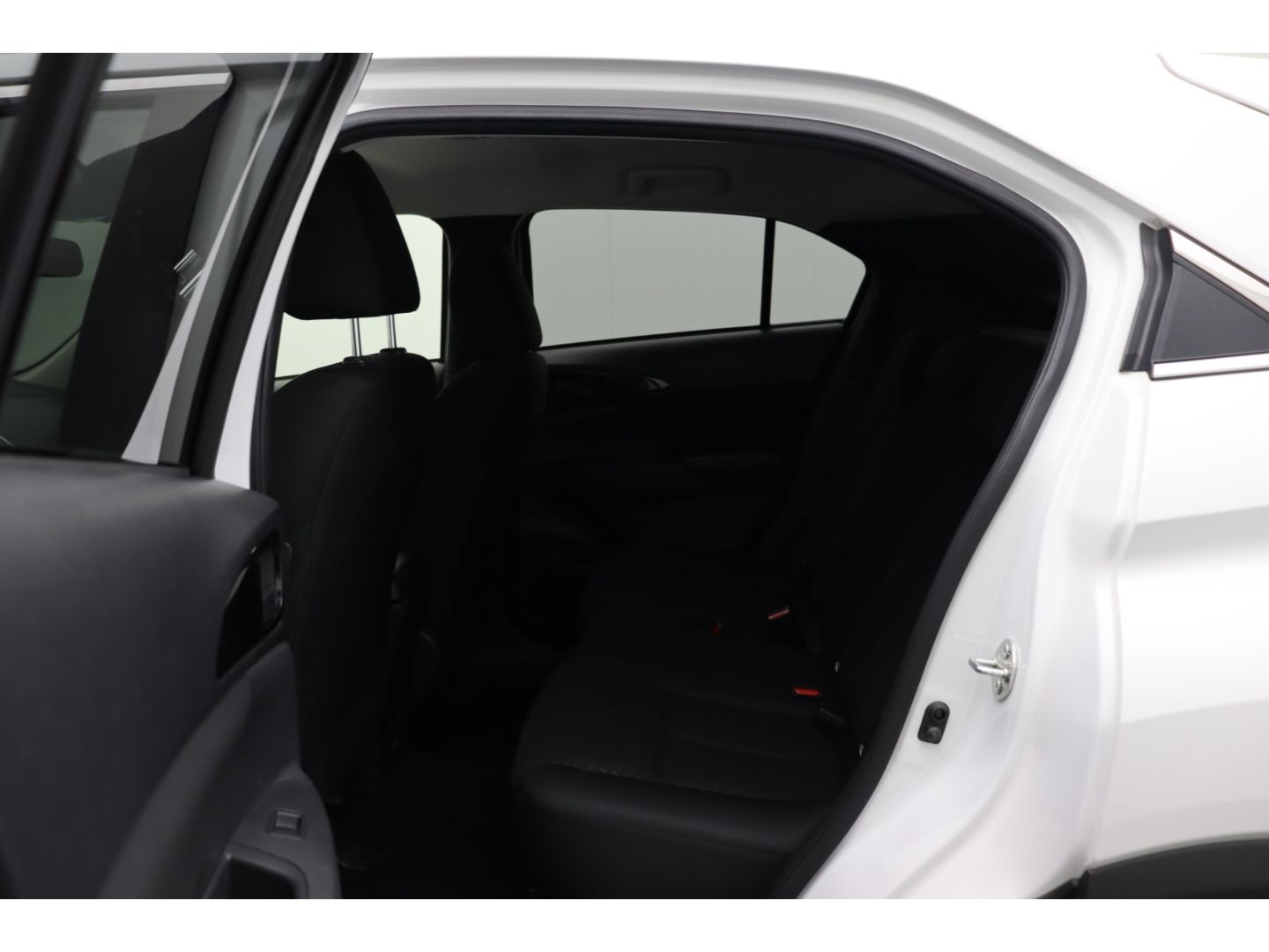 Fahrzeugabbildung Mitsubishi Eclipse Cross 1,5 l Turbo Benziner Diamant Editi