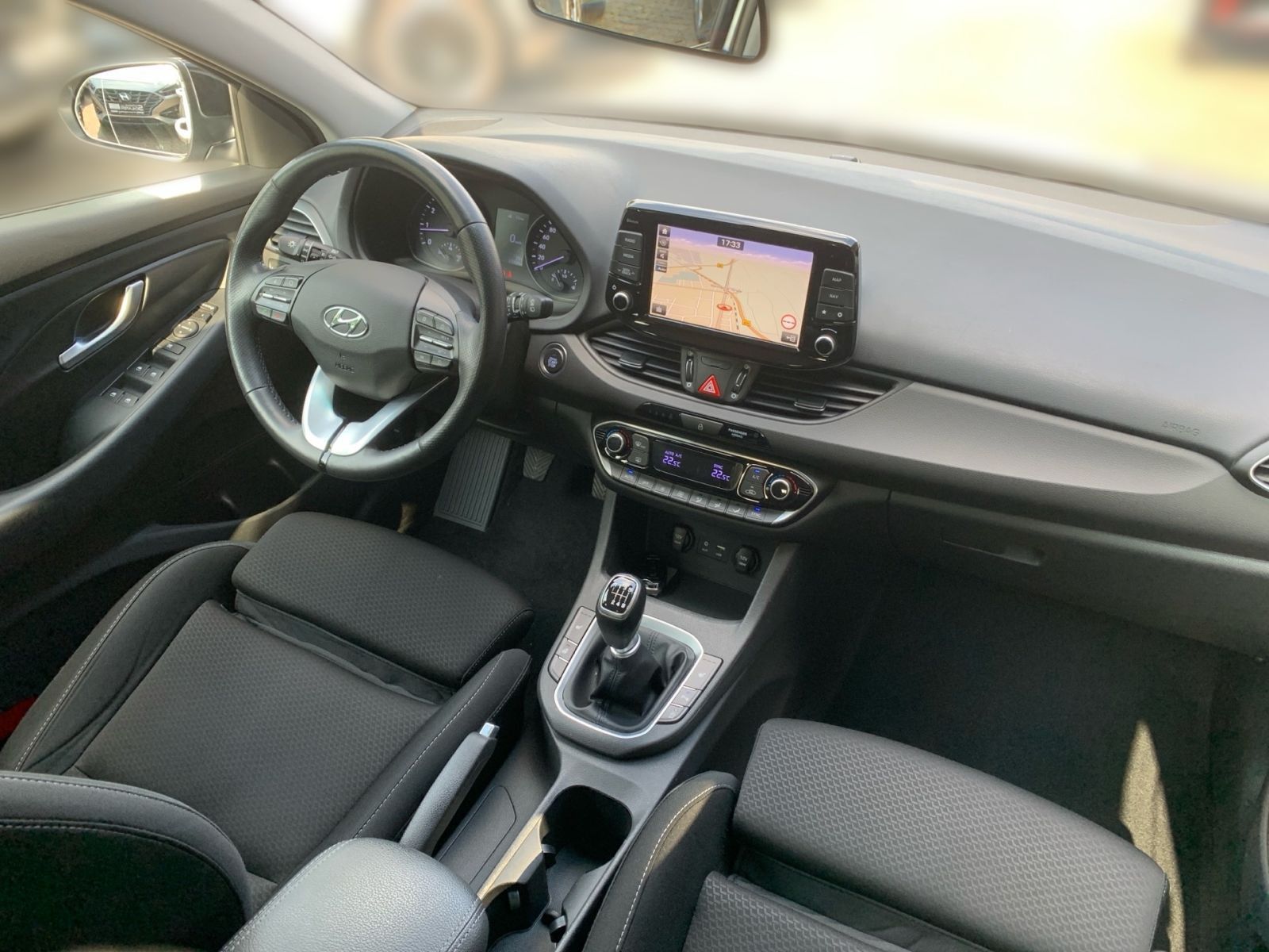 Fahrzeugabbildung Hyundai i30 Kombi 1.4 T-GDI YES! Plus LED Navi