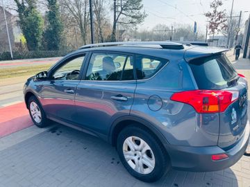 Toyota RAV 4 - 7