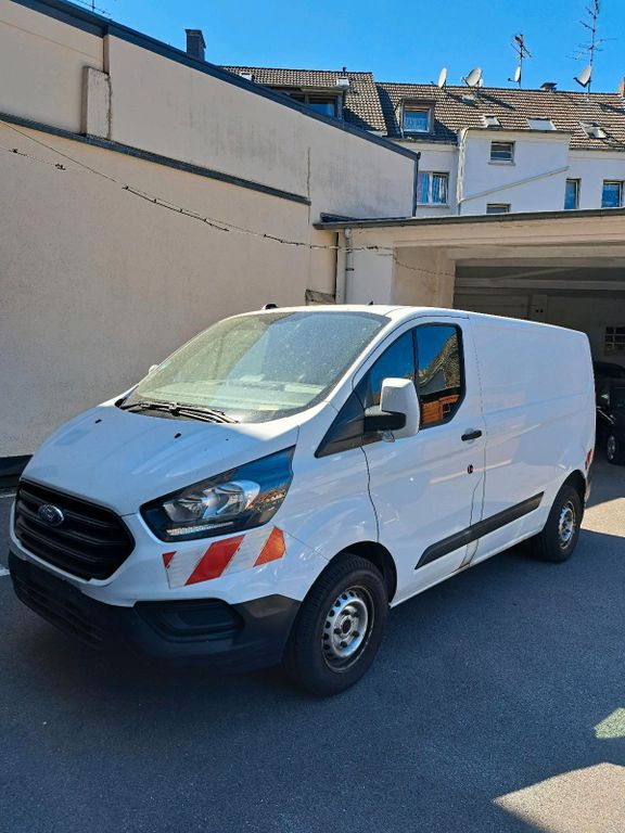 Image of Ford Transit Custom