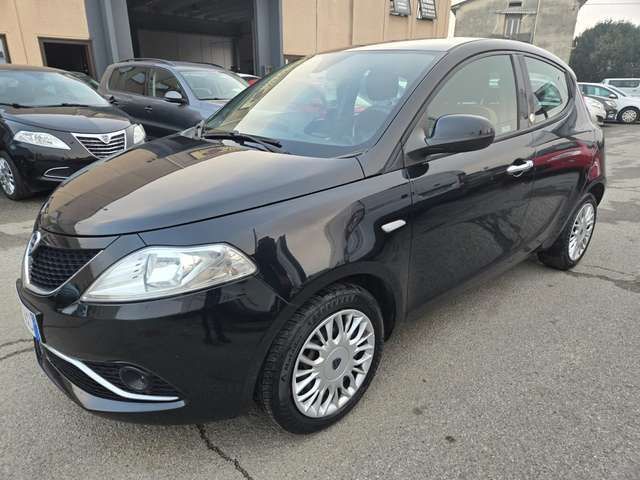 Lancia Ypsilon Ypsilon 1.2 Gold ecochic Gpl 69cv