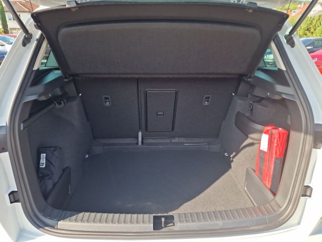Fahrzeugabbildung SKODA Karoq Ambition TD110/2.0A7A, Allrad, Navi