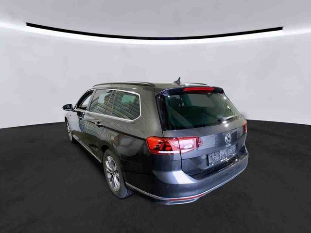 Passat Variant GTE 1.4 TSI DSG +NAVI+KAMERA+ACC+