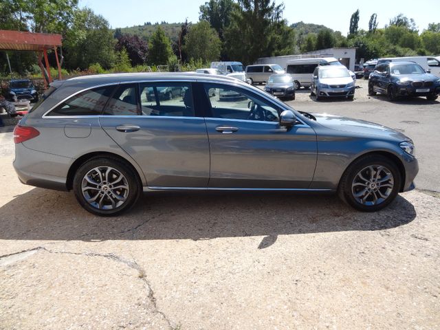 Fahrzeugabbildung Mercedes-Benz C 200 4Matic/2.Hd/Pano/AHK/Kam/Navi/77TKM/