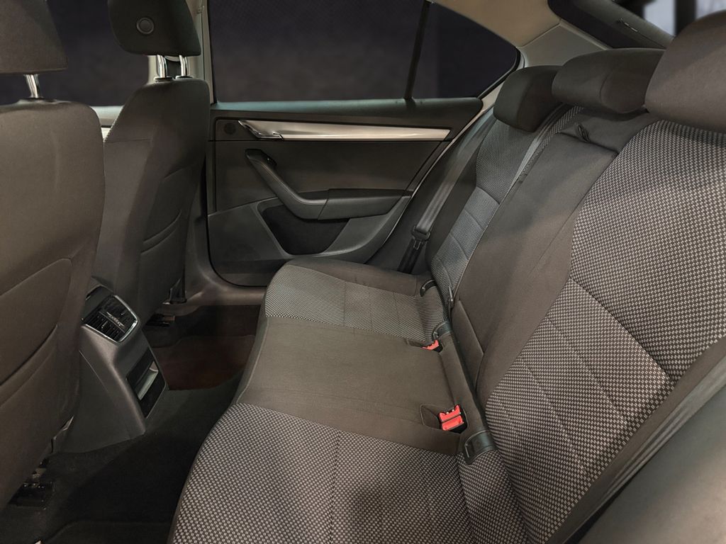 Skoda Octavia - Bild 18