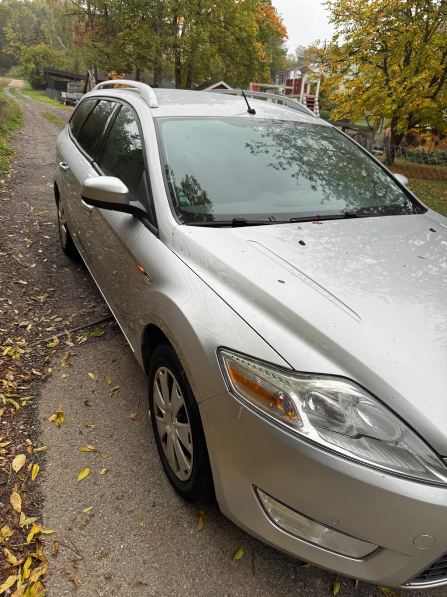 Ford Mondeo 2010 — photo 5