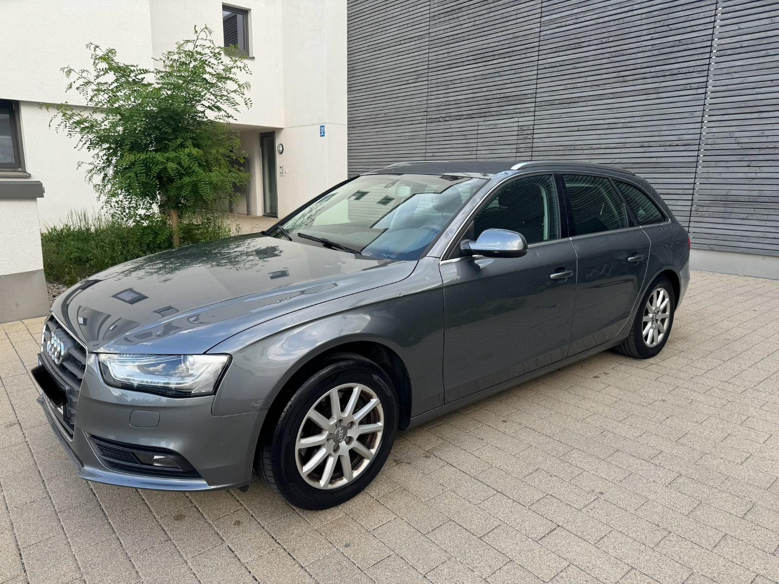 Audi A4 2.0 TDI 130kW quattro *XENON*NAVI*ALU*