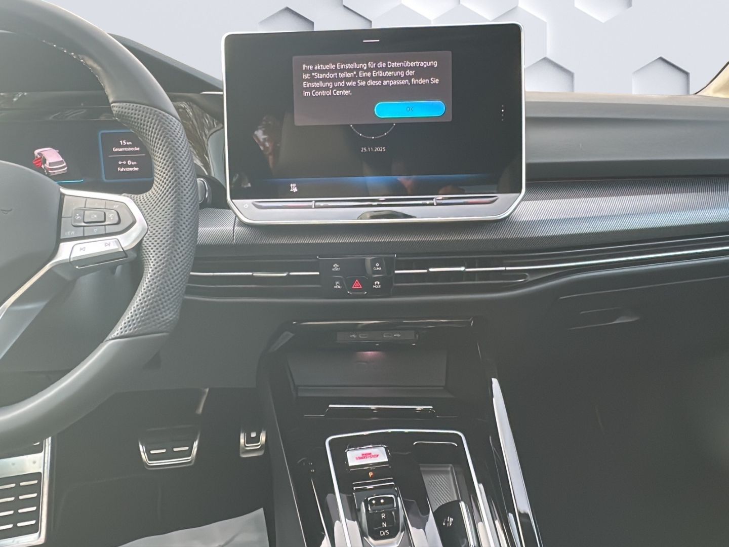 Golf GTE 1.5 eHybrid DSG Panodach Navi Leder AhK