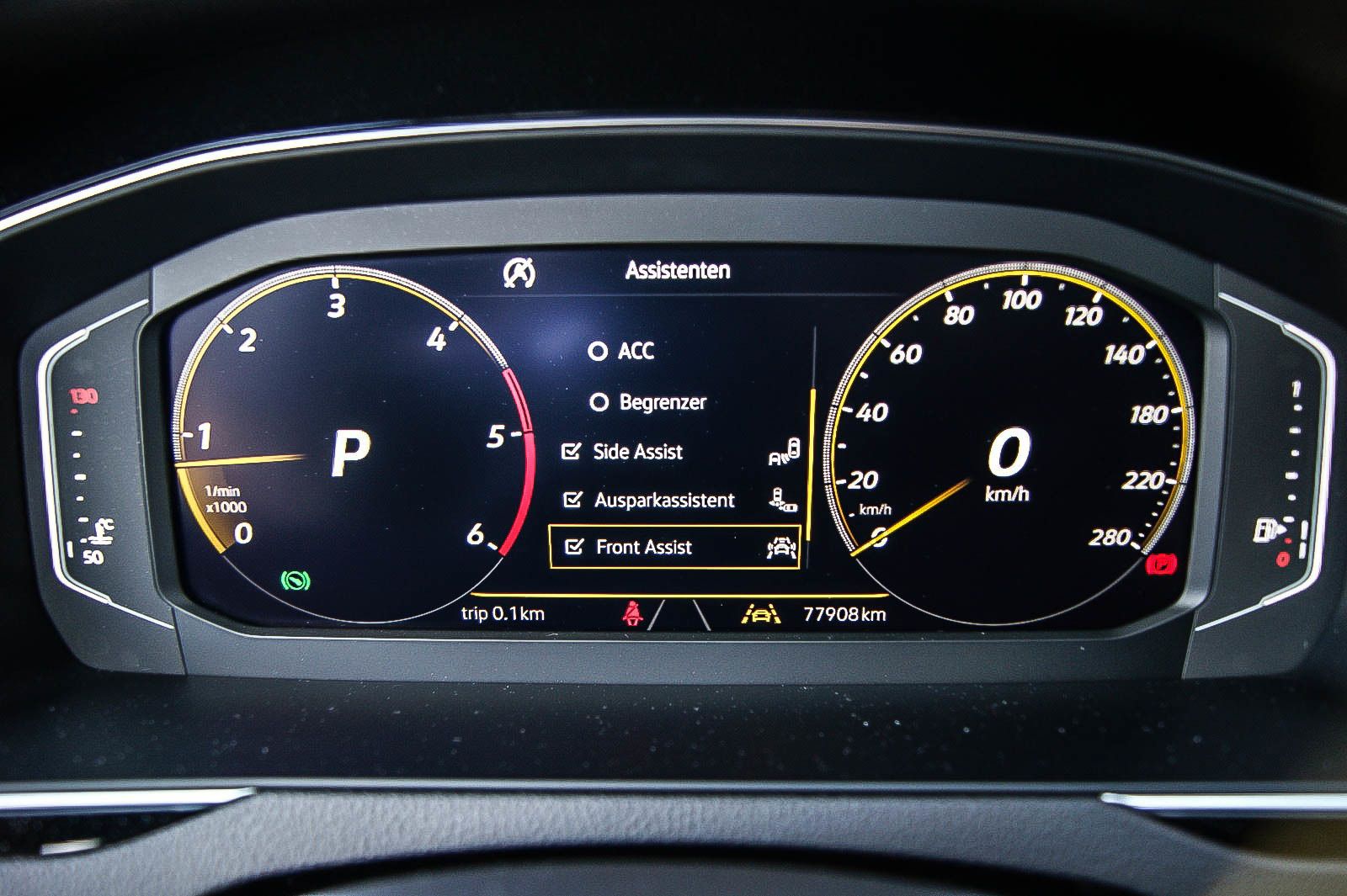Fahrzeugabbildung Volkswagen Arteon R-Line 4Motion HEADUP PANORAMA STANDHEIZG