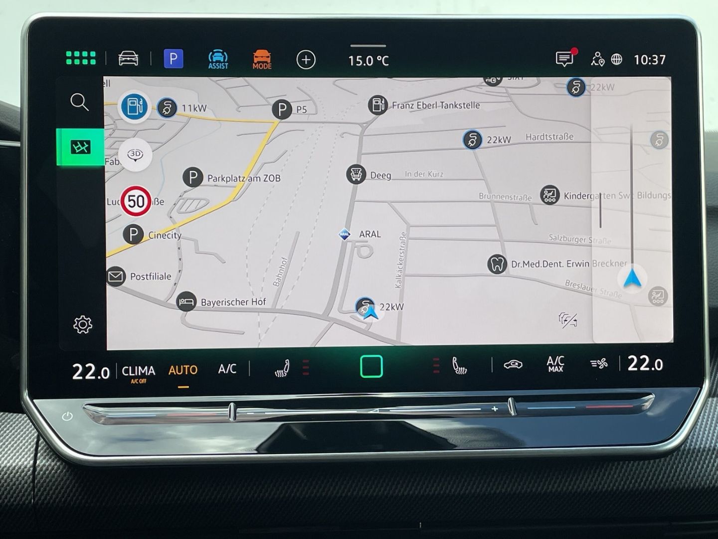 Golf VIII 1.5 eTSI DSG R-Line AHK/360°Kamera/HUD