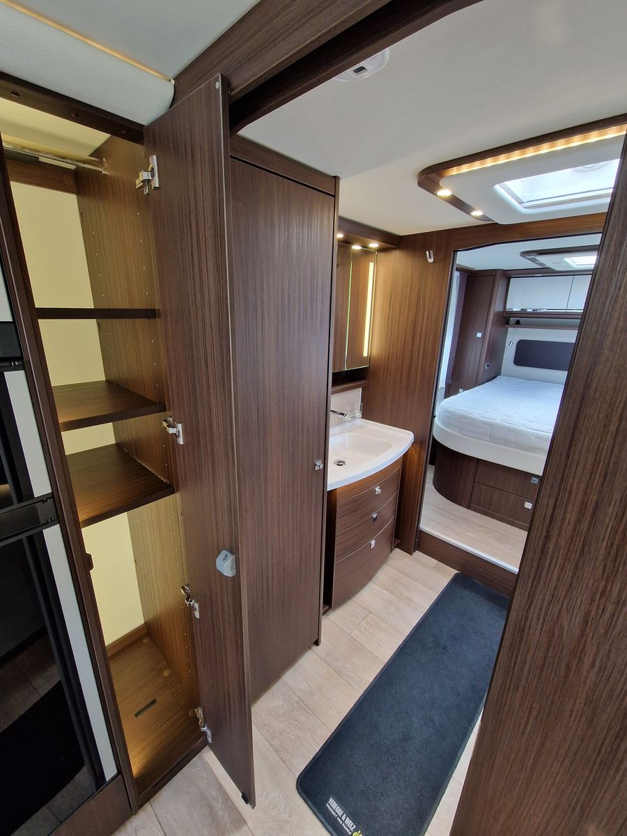 Fahrzeugabbildung Morelo Palace Liner 93 MB MB Atego 1230