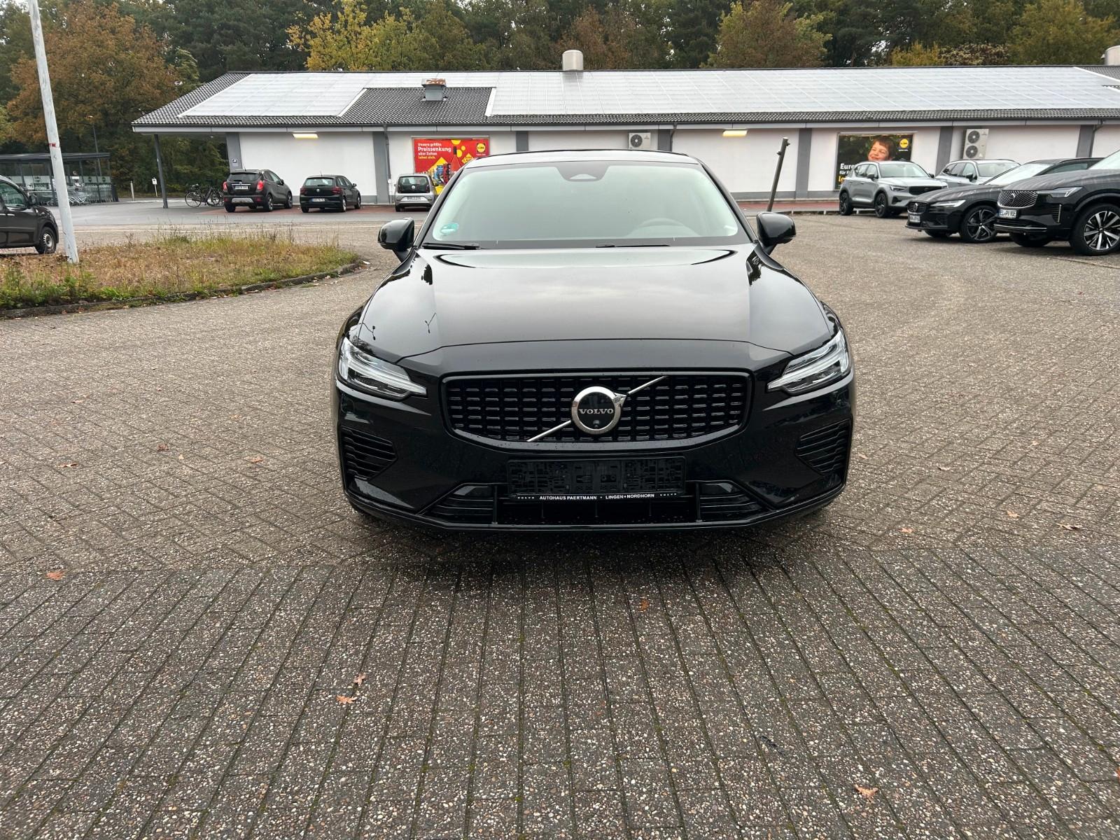 Volvo S60 Lim. Plus Dark Recharge Plug-In Hybrid AWD