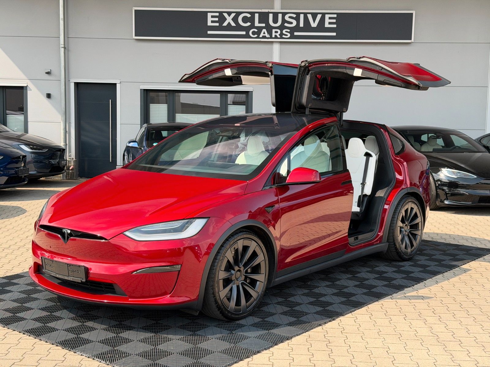 Tesla MODEL X PALLADIUM | EAP4 | 7 SEAT | ULTRA RED