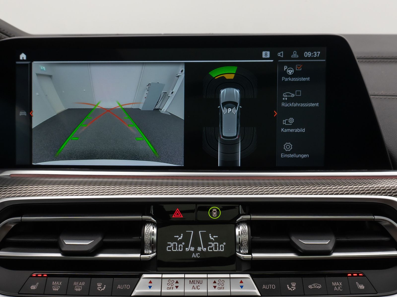 Fahrzeugabbildung BMW X5 xD30d M Sport Panoram Kamera HUD DAB HiFi 21"