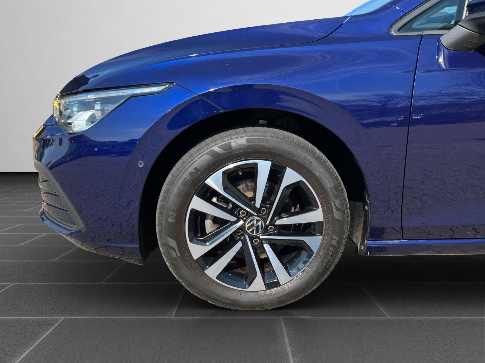 Volkswagen Golf - Bild 9