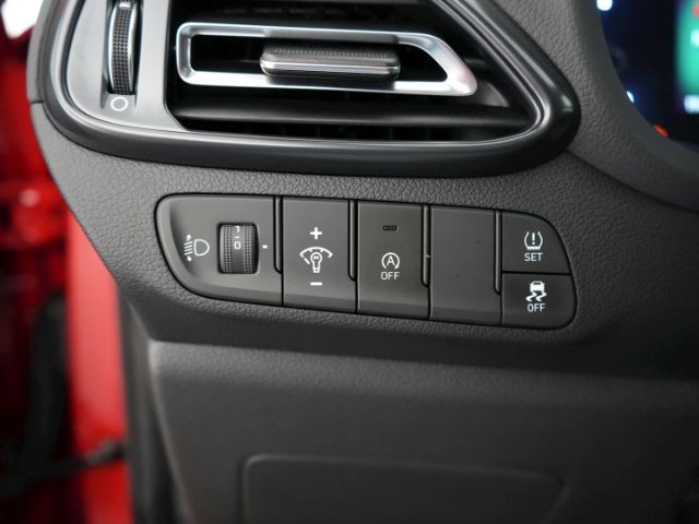 i30cw T-GDI N-LINE 48V DCT+PANORAMADACH+VOLL LED