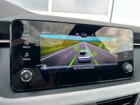 SKODA Kamiq 1.0 TSI DSG Selection PANO KAM MJ24 5J GAR bei Autohaus Landmann & Maier OHG