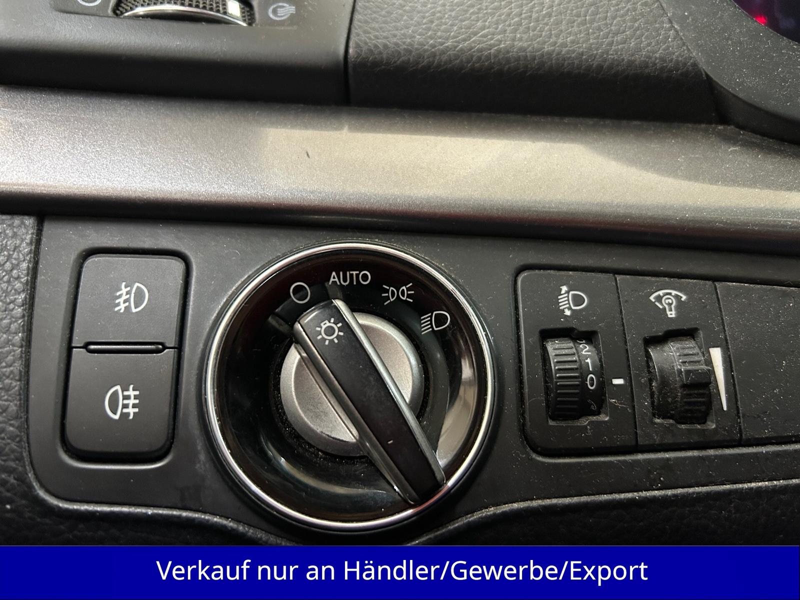 Hyundai i40 2013 — photo 15