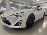Toyota GT86 ALCANTARA - Toyota mit Benzin-Antrieb: Cabrio