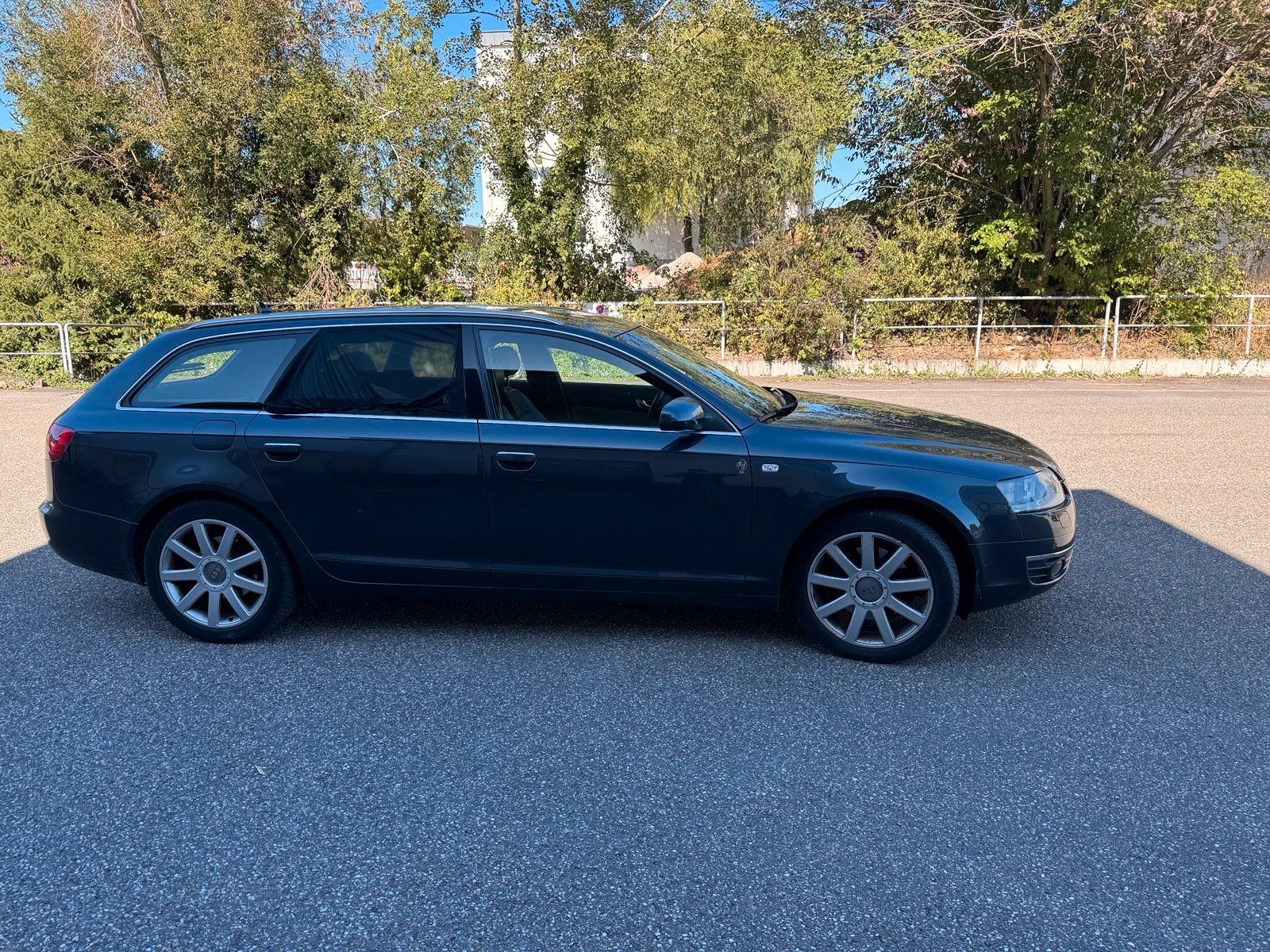 Audi A6 2006 — вигляд ззаду