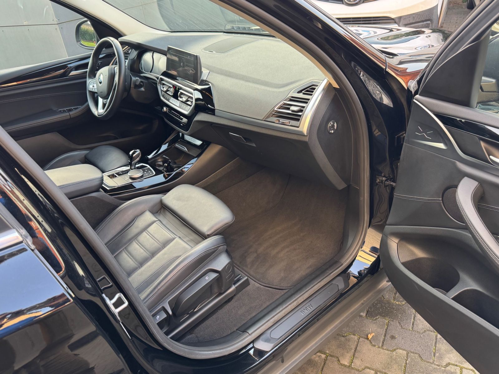 BMW X3 xDrive 20 d AHK Standh LED Akustikverglasung foto 2