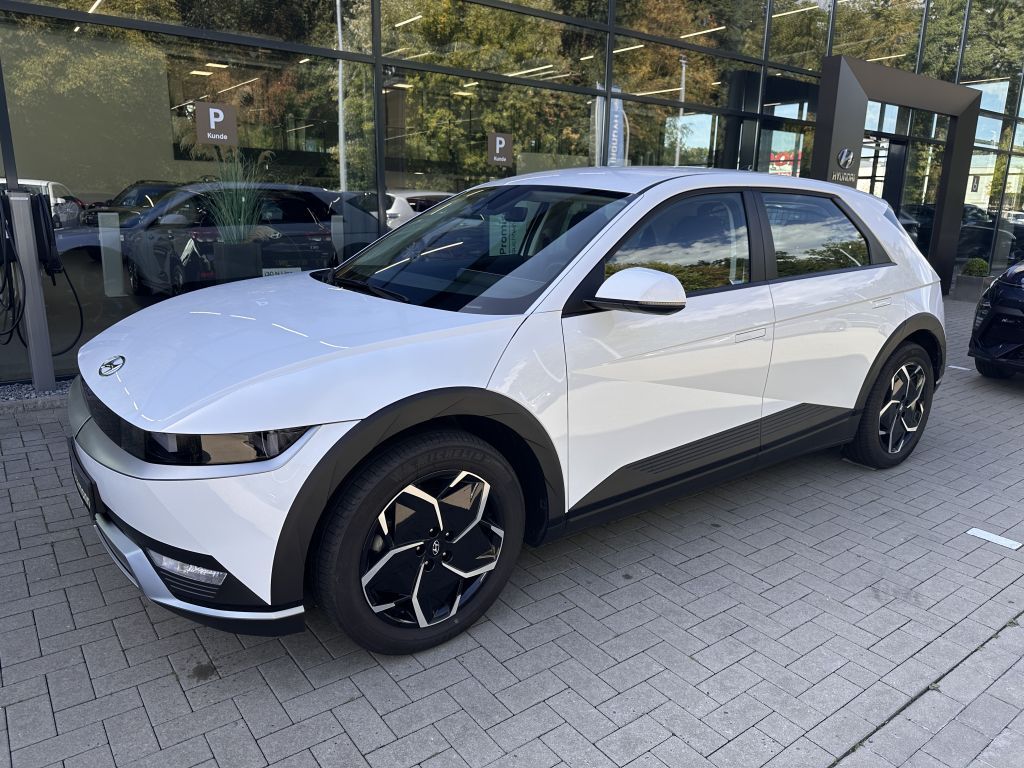 Hyundai IONIQ 2023