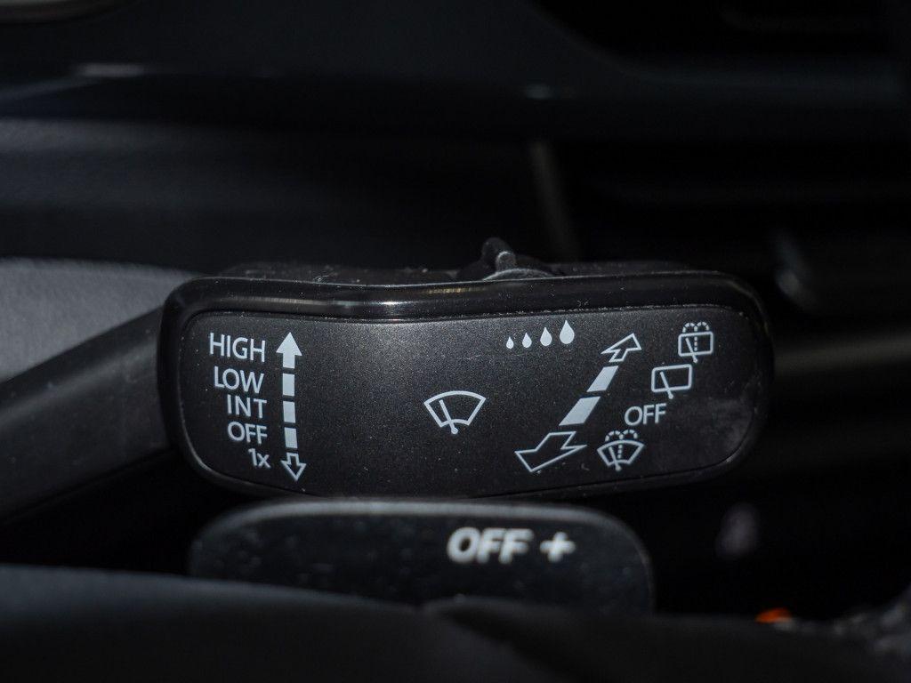 Volkswagen T-Roc 1.5 TSI DSG Style LED Kamera APP ACC SHZG, миниатюра 17