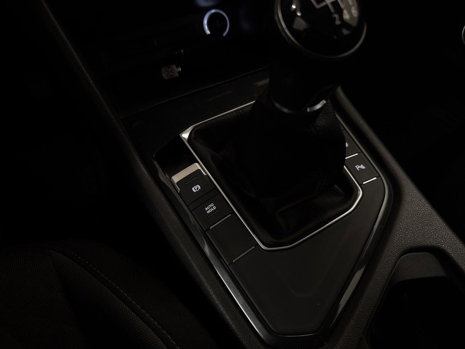 Volkswagen Tiguan Comfortline SHZ KLIMA SPUR.A AHK CAM foto 21