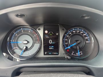Toyota Hilux - 11