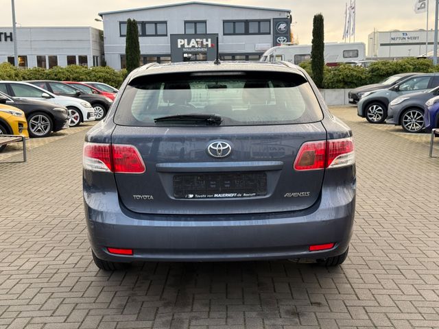 Toyota Avensis Kombi