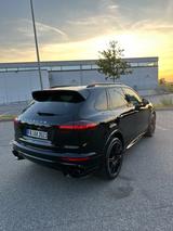 Porsche Cayenne Turbo Approved 11/25 - Porsche Cayenne in Mainz