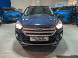 Ford Kuga Cool & Connect - Ford Kuga: Blau