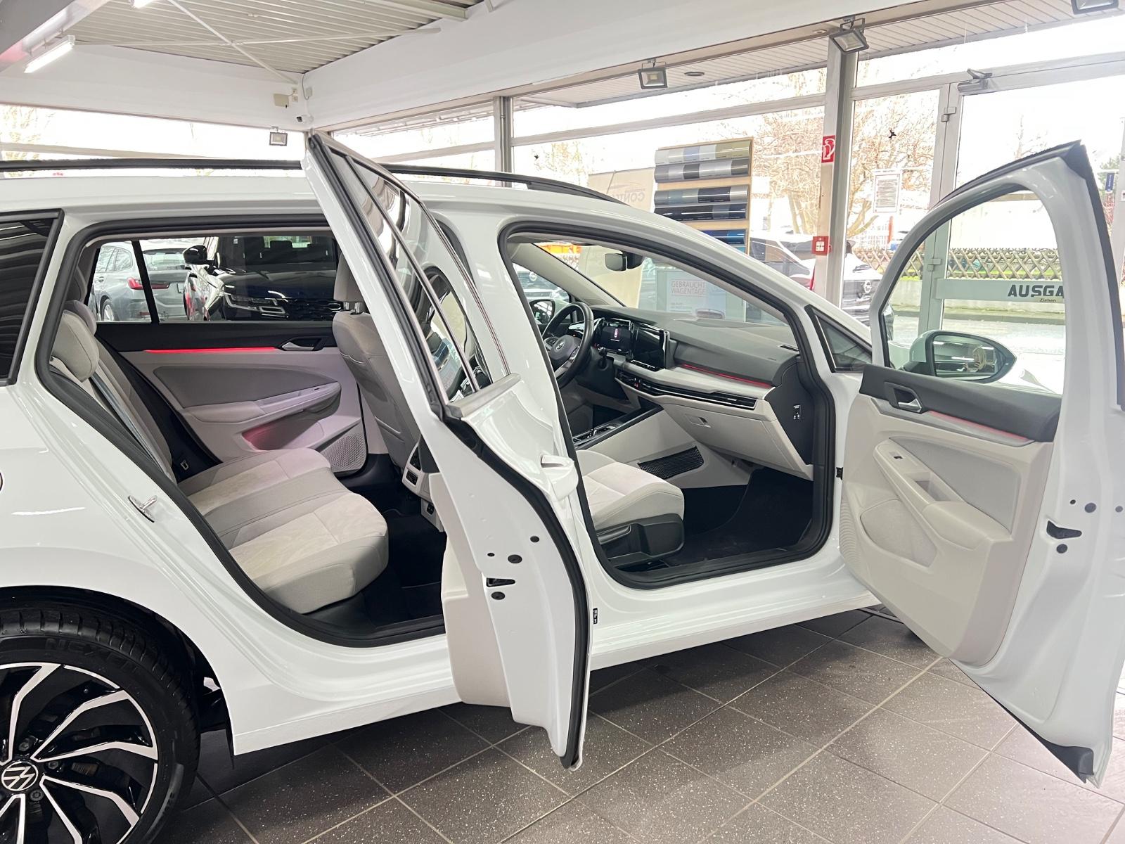 Volkswagen Golf VIII Variant 2.0 TDI Life AHK+L&S+KAM+LED