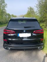 BMW X5 xDrive30d - M Paket, Headup,Panorama,Keyless - BMW X5 in Köln