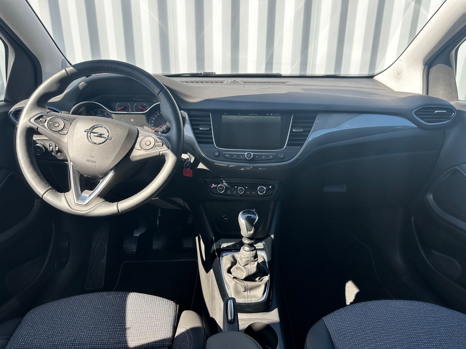 Fahrzeugabbildung Opel Crossland Elegance Navi*Sitzh.*Allw.*Kamera