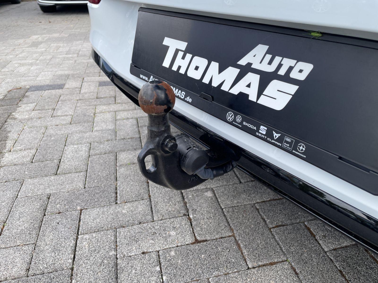 Volkswagen Golf VIII 1.5 eTSI 7-Gang DSG R-Line AHK, миниатюра 22