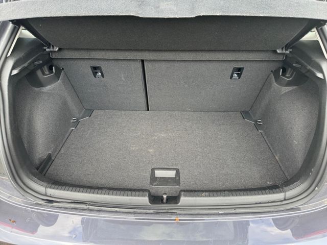 Polo Move 1.0 TSI LED Navi Climatronic Sitzheizu