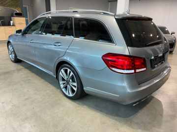 Mercedes E 250 - 7