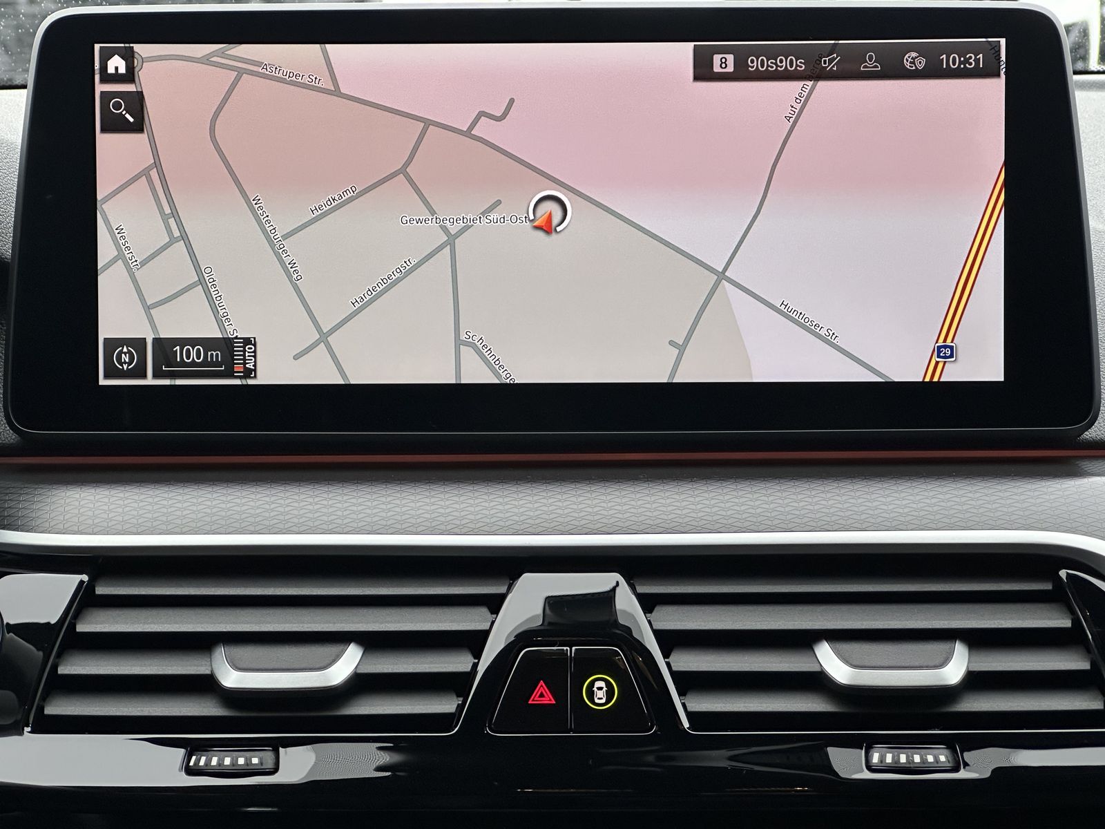 Fahrzeugabbildung BMW 530i Touring M-Sport NAV+LED+AHK+KAM+H&K+20ZO+VC