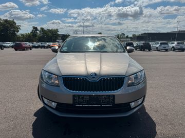Skoda Octavia - 3