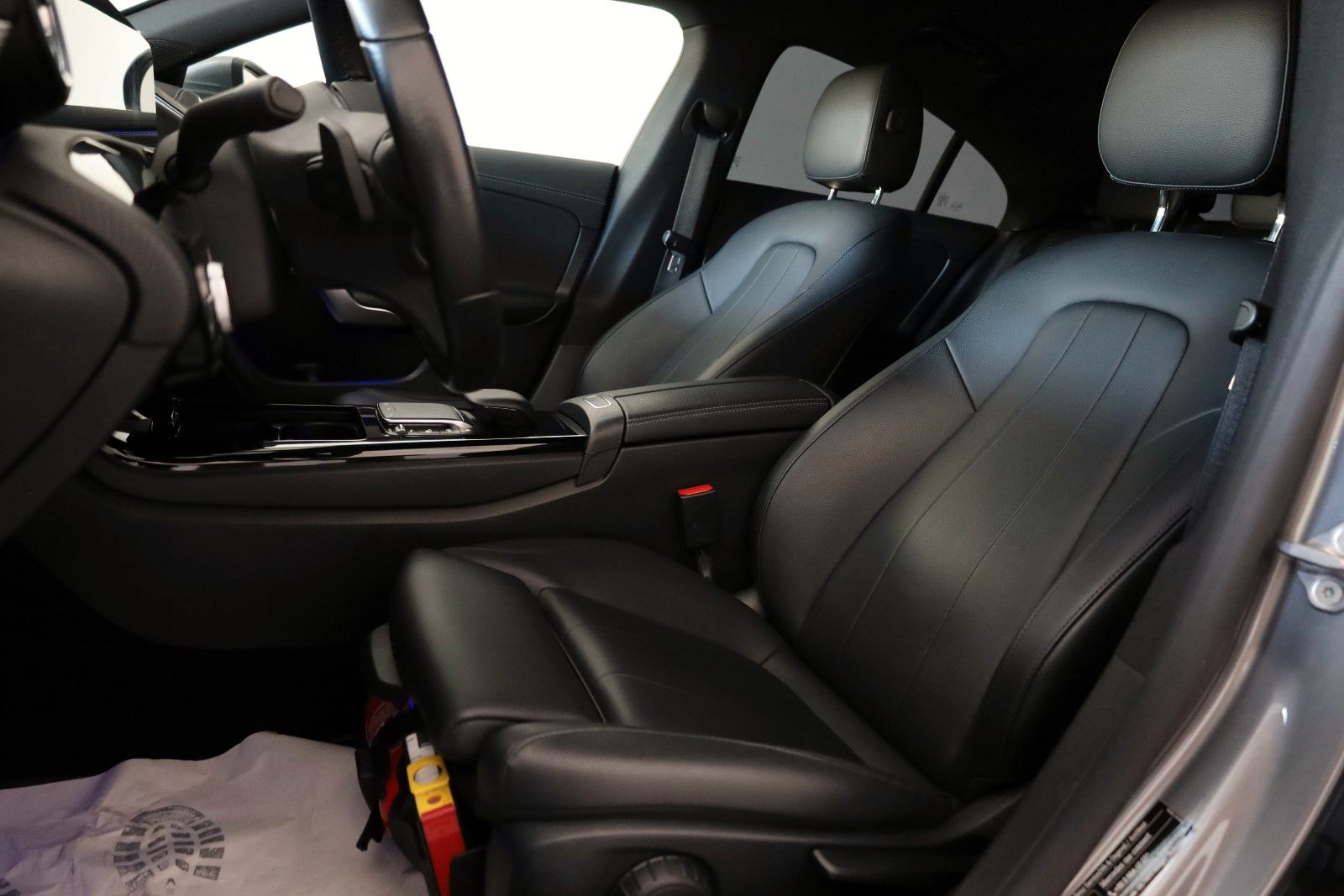 Fahrzeugabbildung Mercedes-Benz CLA 250e Coupe,Progressive,Leder,Navi,SH,Kamera