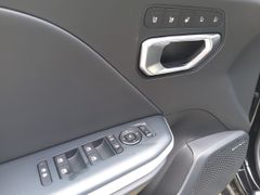 KIA K4 1.6T SW GT-line DCT DWP+ SD SITZ 18 KIA K4 1.6T SW GT-line DCT DWP+ SD SITZ 18