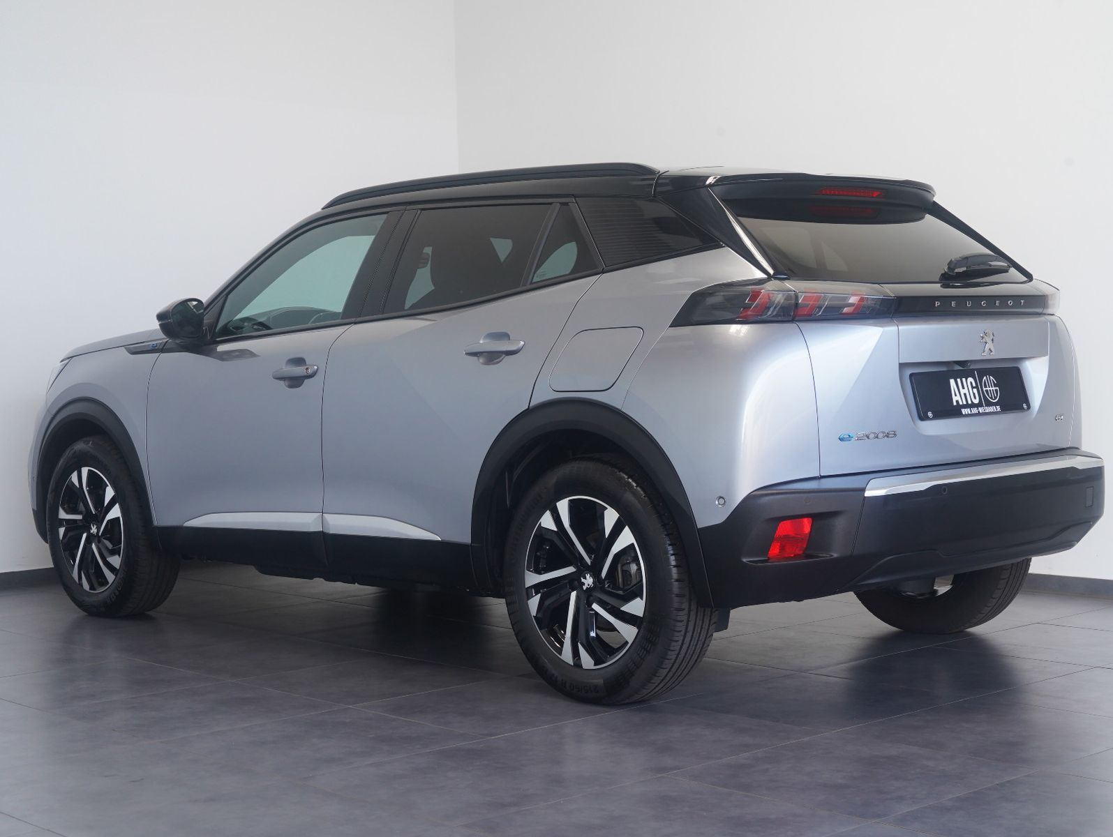 Fahrzeugabbildung Peugeot 2008 e- GT 11KW/LED/NAVI/360°/PANORAMA/SOH