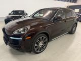 Porsche Cayenne Basis - Porsche Cayenne: Braun