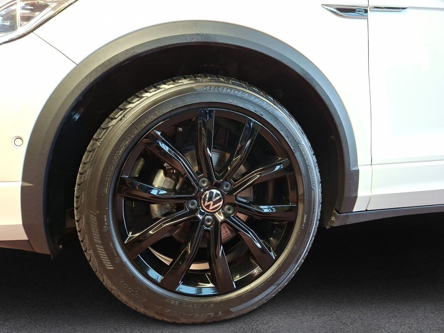 T-Roc 1.5 TSI DSG R-Line *AHK*KEYLESS*IQ.LIGHT*