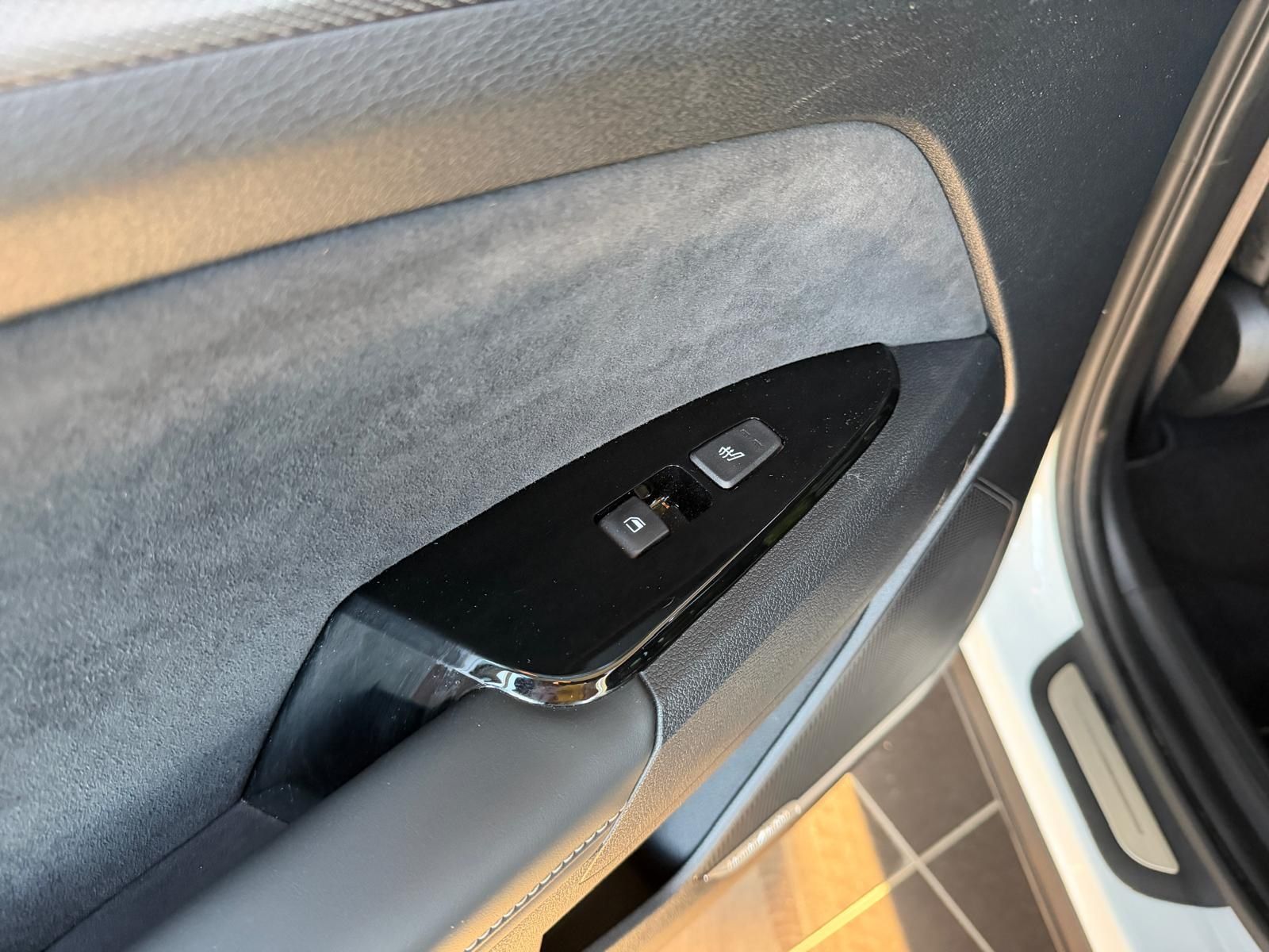 Fahrzeugabbildung Kia Sportage GT-Line 4WD AHK PANO 360° H/K LEDER 19"