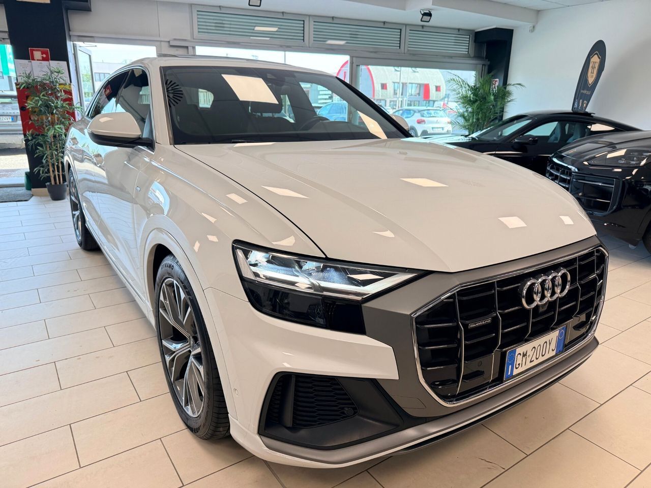 Audi Q8 50 3.0 tdi mhev S-line quattro tiptronic imagem 3