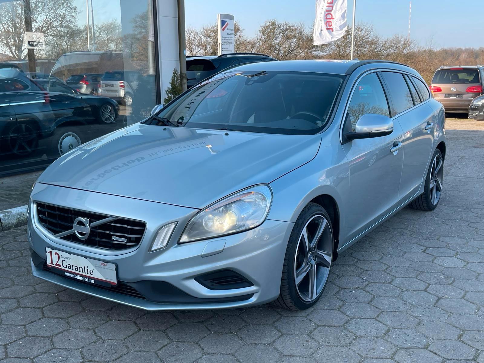 Volvo V60 Kombi R-Design*Garantie*TÜV+Service neu*