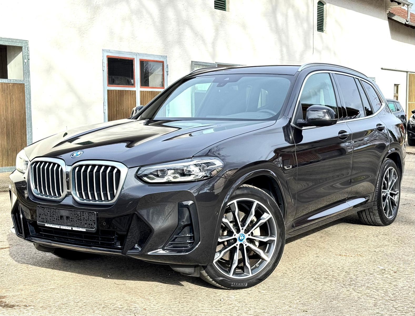 BMW X3 xDrive 30 e M Sportpaket AHK HeadUp 20" 1Hand