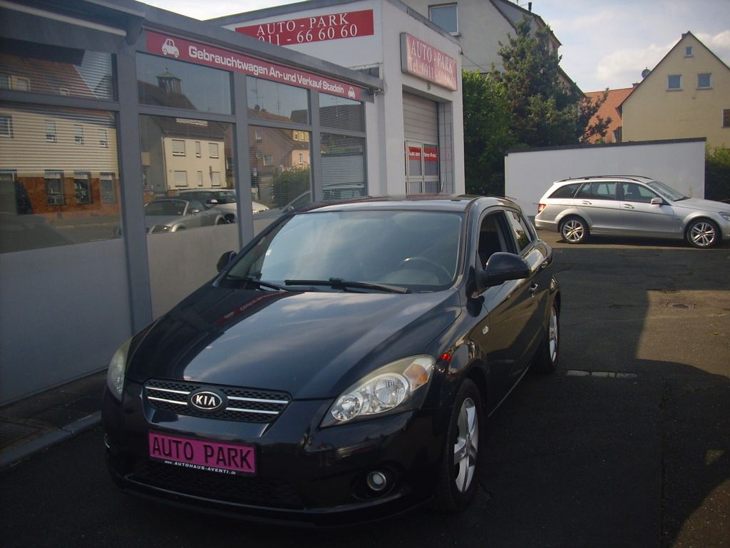 Kia cee'd / Ceed